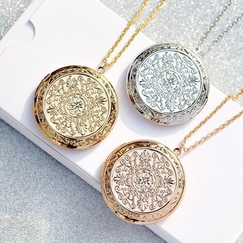 Zavorohin Can Put Photo Locket Pendant Necklace Openable Big Clock Round Shape Box Choker Photo Frame Necklace Jewelry For Women