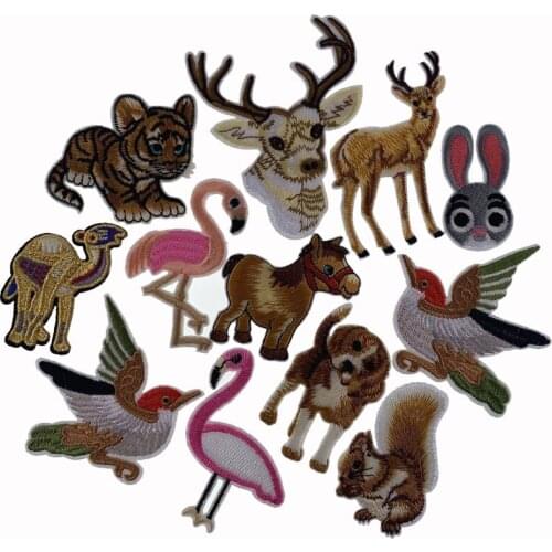 Iron on Patches Embroidery Animal Bird Dog Deer Camel Horse for Clothes Hotfix Motif Appliques Badges Stickers Accessory