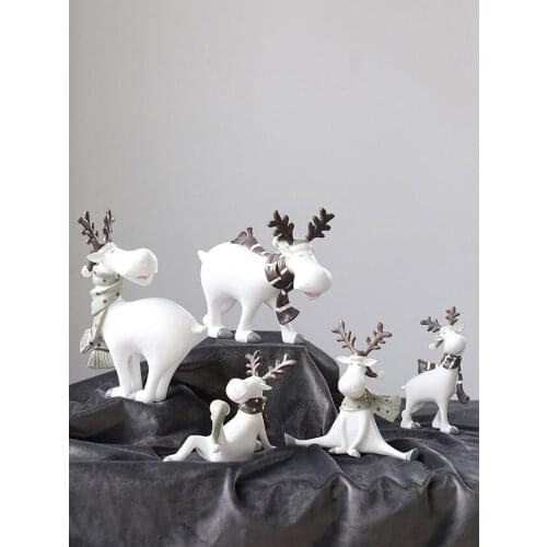 Modern Deer Family Resin Crafts Cute Animal Figurines And Miniatures Fairy Garden Accessories Creative Wedding Gifts Home Decor