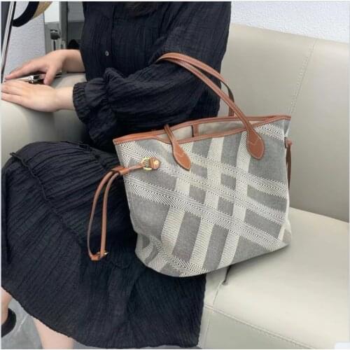 2021 New Fashion Casual One-shoulder Large-capacity Canvas Large Lattice Tote Bag Shopping Bag Commuter Bag