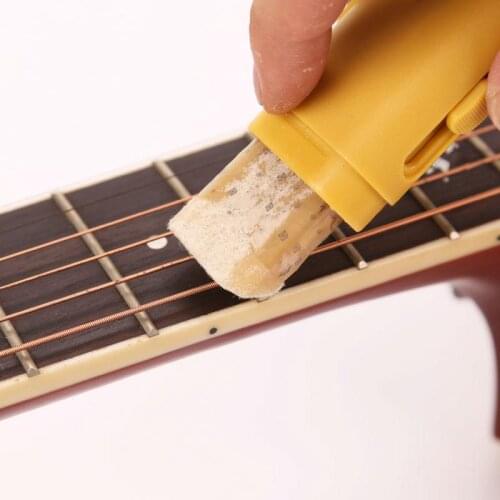 1PCS Guitar Strings Derusting Brush Pen Strings Anti Rust Guitar Cleaner String Care Oil Eraser Guitar Accessories