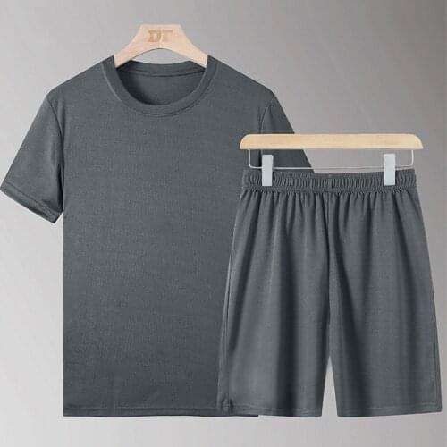 2021 Summer New Leisure Sports Suit Mens Solid Color Trend Fashion Simple Joker Large Size Short Sleeve T-Shirt Shorts Two Sets