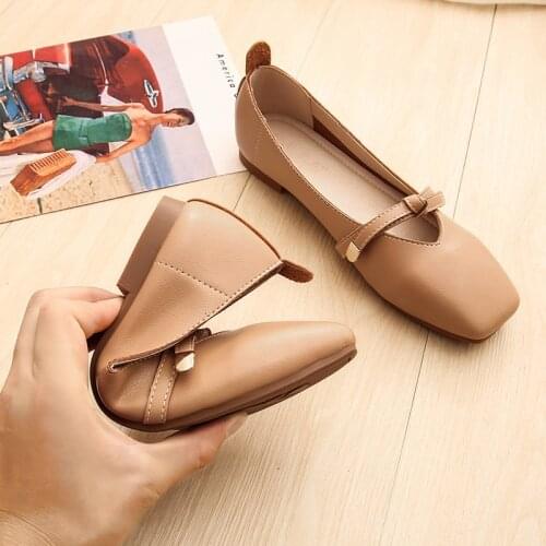 New bottom driving shoes in summer fashionable and simple on the square single shoes for students womens shallow mouth