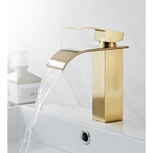 Basin Faucets Waterfall Bathroom Faucet Single Handle Basin Mixer Hot and Cold Faucet Brush Gold Brass Sink Water Crane