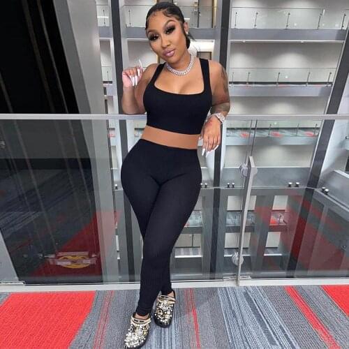 Women Fitness Two Piece Matching Set Casual Low Neck Sleeveless Tank Top and Workout Jogger Legging Black Sportswear Outfits