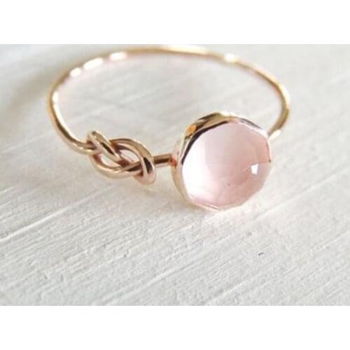 Romantic Simple Women Pink Moonstone Ring Luxurious Engagement Ring Wedding Jewelry Valentine Gifts Gold Color Encrusted Crystal