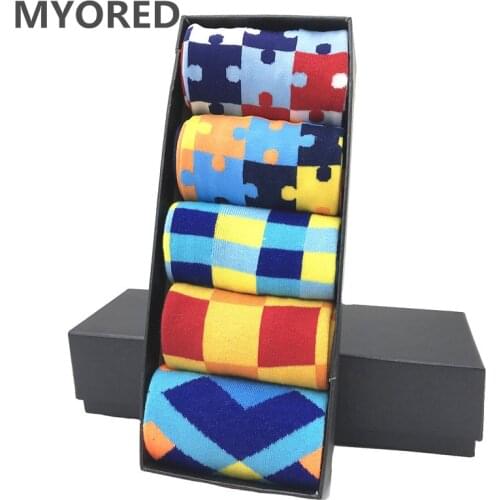MYORED drop shipping 5pairs/lot new sale autumn winter men combed cotton crew socks funny Calcetines de hombre cuadrados