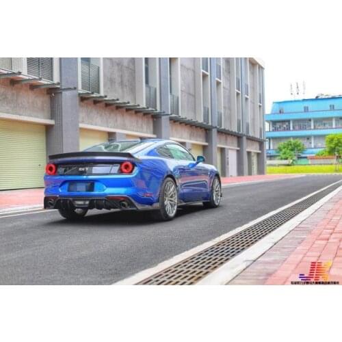 Suitable for Ford 15-21 Mustang Modified Cmh Carbon Fiber Side Skirt Small Surrounding Front and Rear Lip Spoiler