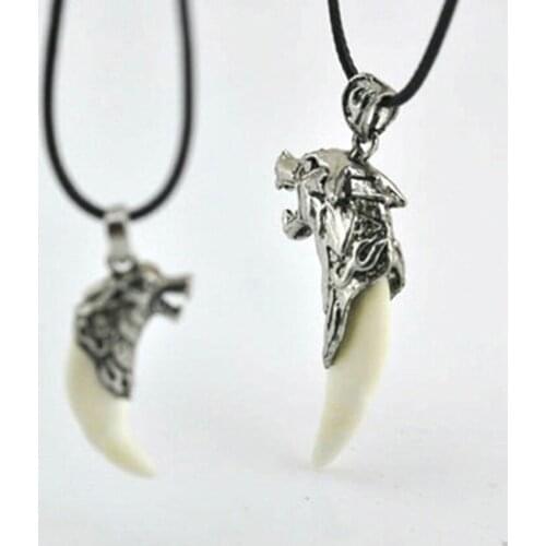 Novelty Special Necklaces Men Excellent High Quality Newest Practical Accessory Wolf Tooth Spike Pendant Chain Jewelry