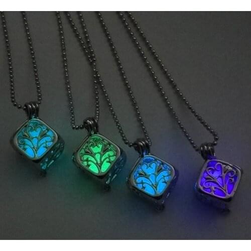Glow Stone Beads Square Metal Glow Antique Pendant Necklace Charming Necklace Trendy Dainty Silver color Pendants Jewellery