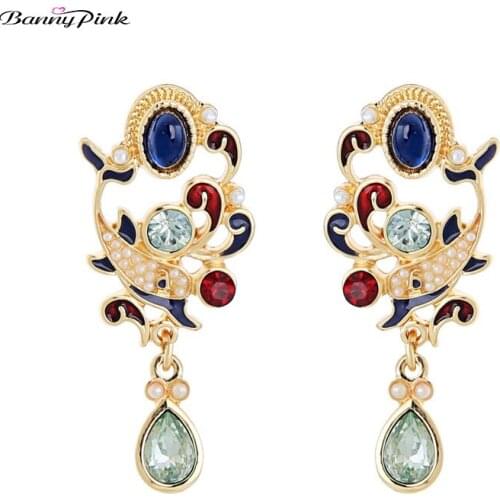 Banny Pink Elegant Crystal Geometric Statement Studs Earrings For Women Cute Imitation Pearl Dolphin Pendant Post Earring Brinco