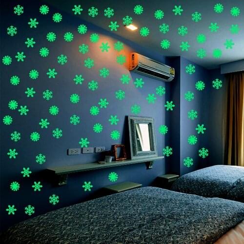 Luminous Snowflake 3D Wall Sticker Glow In The Dark Christmas Snowflake For New Year Xmas Home Kids Room Wall Decor