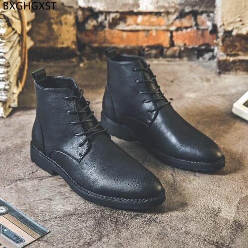 Military Boots for Man Luxury Designer Shoes for Man 2021 Fashion Martin Boots Men Shoes Leather Black Ankle Boots for Men Male