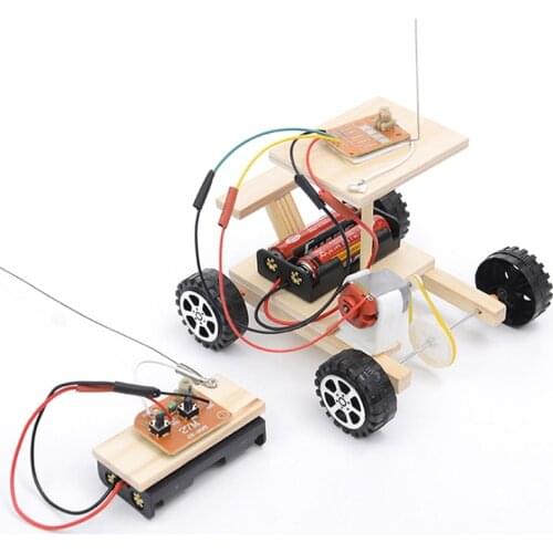 1Pc Wood DIY Wireless Remote Control Racing Model Kit Kids Physical Science Experiments Toy Set Assembled Car Educational Toy