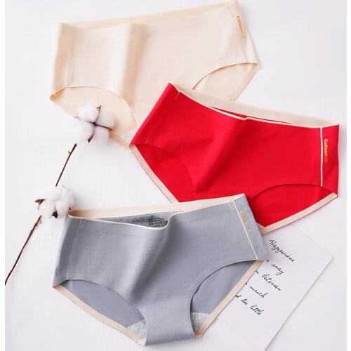 Cotton Seamless Womens Underwear Middle Waist Briefs Antibacterial Cotton Crotch Breathable Printed Japanese Triangle Panties