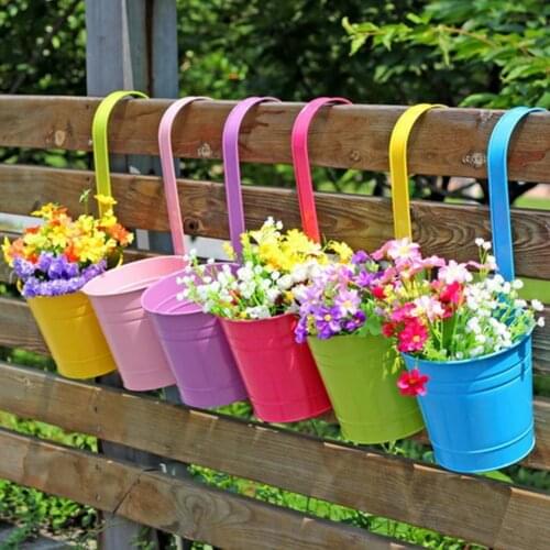 Hanging Flower Pot Sturdy Natural Style Iron Exquisite Metal Bucket for Balcony Hanging Flower Pots Planters