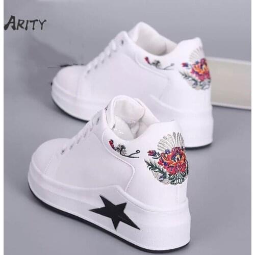 Women Shoes Ethnic Style Flower Embroidered Height Increasing High Heel Sneakers Spring Autumn Casual White Shoes 2021