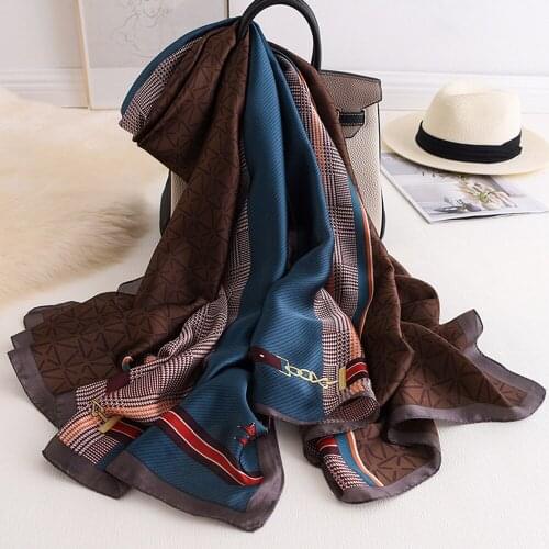 Fashion Women 100% Pure Silk Scarf Female Luxury Brand Print plaid Paisley Foulard Shawls and Scarves Beach sunscreen pashmin