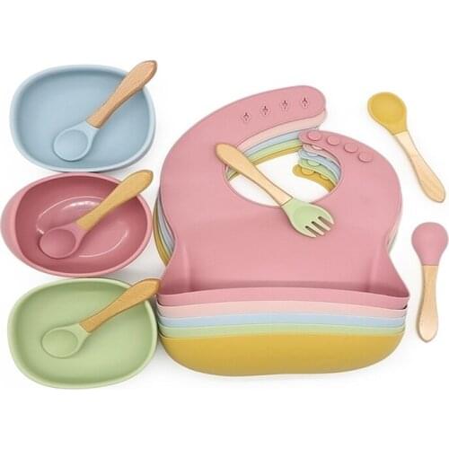 3-Piece Baby Feeding Tableware Full Silicone Suction Cup Bowl Bib Soup Spoon Kit