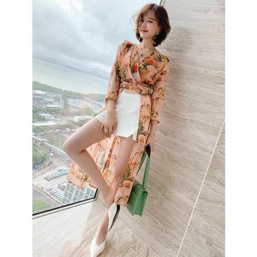 Top Quality printing V-neck Long swing split top+High waist white shorts suit summer