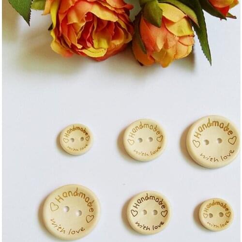 50pcs Mixed Sizes "Handmade with love" Wooden Buttons for craft DIY Handmade Decoration Accessories Crafts Botones /Botoes