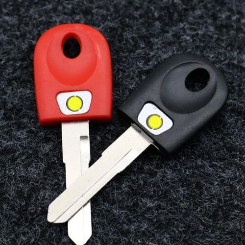 Suitable for Ducati 748/749/696/996/999/848/1098/1198S2R / S4 / S4R / ST3 Ducati motorcycle key accessories empty key