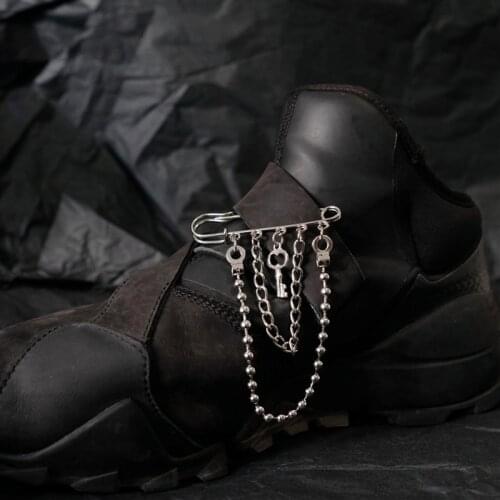 PTyuexu New Punk Street Anklets Jewelry Accessories Gift Foot Accessories Metal Paperclip Chains Key Lamp Cane Shoe Decoration