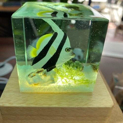 Handmade Marine Animals Tropical Fish Crystal Resin Ornaments Car Decoration Creative Birthday Gifts