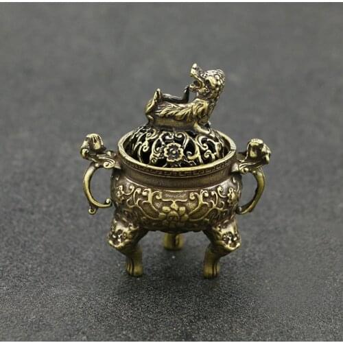 Vintage Copper Three Legs Qilin Head Censer Burner Ornaments Chinese Ancient Beast Censer Cover Solid Brass Desk Decoration