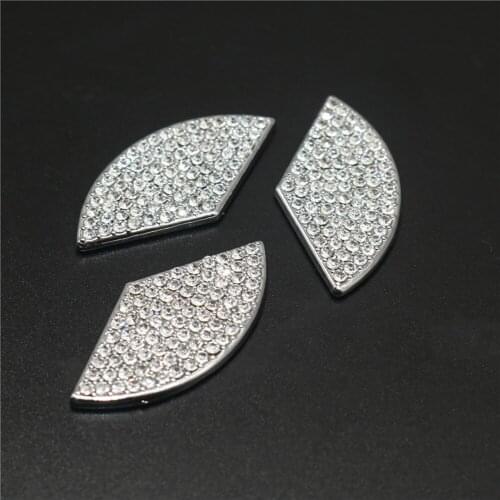 Car Steering Wheel Emblem 3D Rhinestone Logo Sticker With Diamond Decoration Fit for Mercede A/B/C/E/GLA/CLA/GLC/GLK/GLE Series