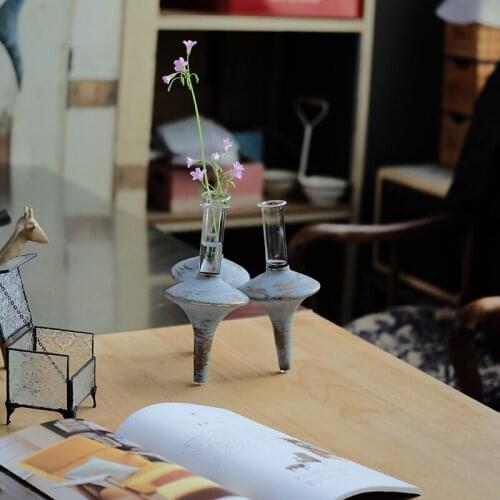 Vintage Rustic Metal Stand with Test Tub Pots for Plant