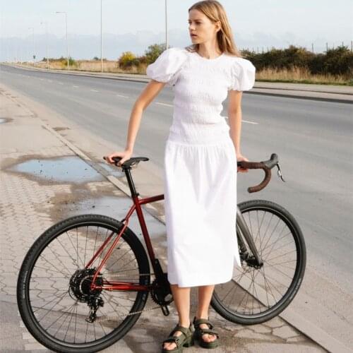 Women Dress 2021 Autumn New Pleated Lantern Sleeve Leaky Back Cotton Thin Ladies Dress