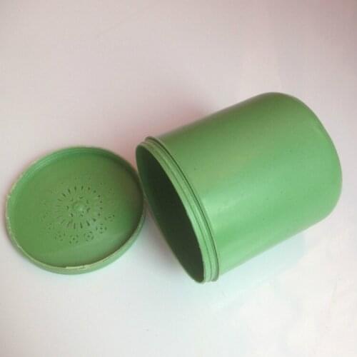 Small box outdoor toy Insect Grasshopper Feeding Cricket Transport Cage Small Box Outdoor Children Kids Gift Toy Exploring