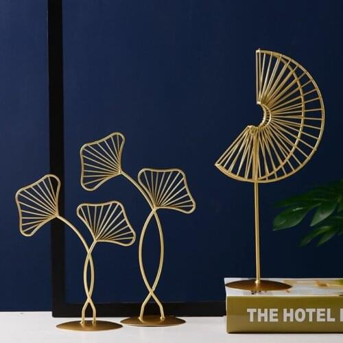 Simple Golden Ornaments Home Decor Modern Home Decoration Accessories Ginkgo Biloba Ornaments Figurines Wedding Decoration