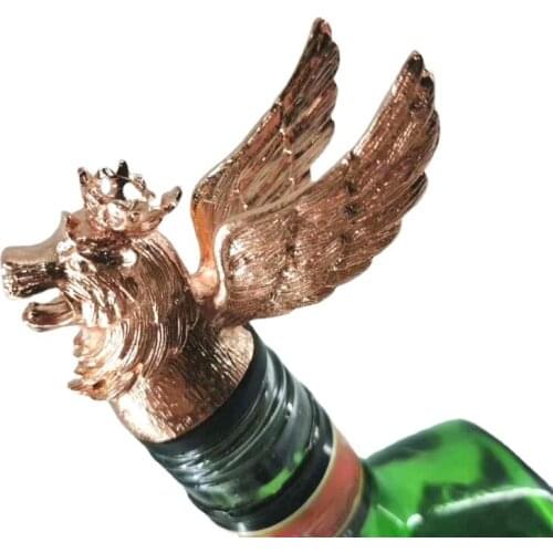 6 Colors Creative Lion King with Wings Pour Spouts Bar Family Red Wine Vodka Wine Mouth Exquisite Decoration Model