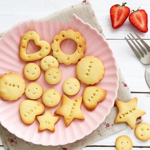 Popular Embosser Mold Cutter Biscuit Tool Press Mould Molds DIY Cake Cookie Mini Baking Letter Alphabet 1Pc Stamp Moulds