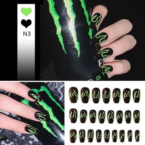 24pcs 4 Fire Patterns Design Cool Girls Hand Decorative Fake Nails with Glue Full Cover Detachable Nail Art Equipment B88