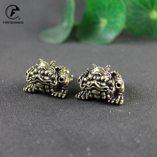 Solid Copper Lucky Toad Tea Ceremony Small Ornaments Tea Pet Antique Bronze Animal Bufo Figures Miniatures Desk Decoration Craft