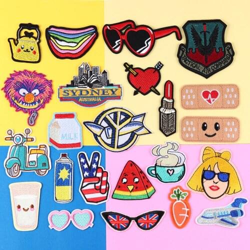 Cup Cute Cartoon Patches Embroidery Applique for Clothing Sewing Iron on Finger Patch DIY Badge Lip Glasses Clothes Accessories