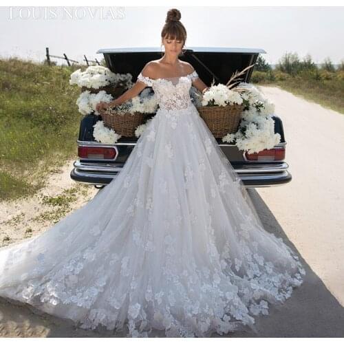 Louis Novias Tulle Wedding Dresses Dress Beach Button Backless Embroidery Illusion Wedding Gowns Vestido De Noiva New Glamorous