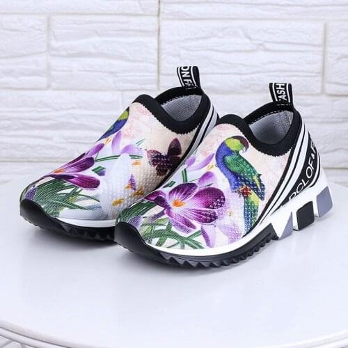Slip on Sneakers Women Flats Round Toe Rubber Flat Shoes Women Casual Vulcanized Shoes Woman Autumn Running Ladies Socks Shoes