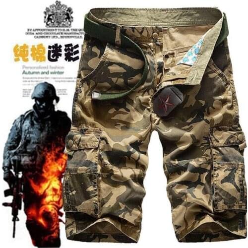 Camouflage shorts in summer more than five minutes of pants cotton bags outdoor leisure loose big yards pants in the military ou