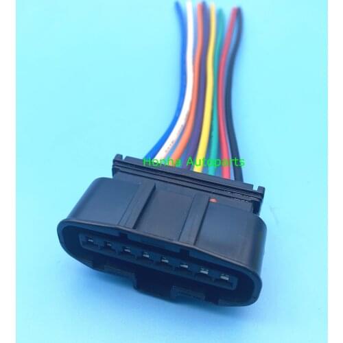 8 Pin Automotive Electrical Connector Plug With Pigtail For Mitsubishi V33 V34 Lancer MAF Sensor And Ignition Distributor