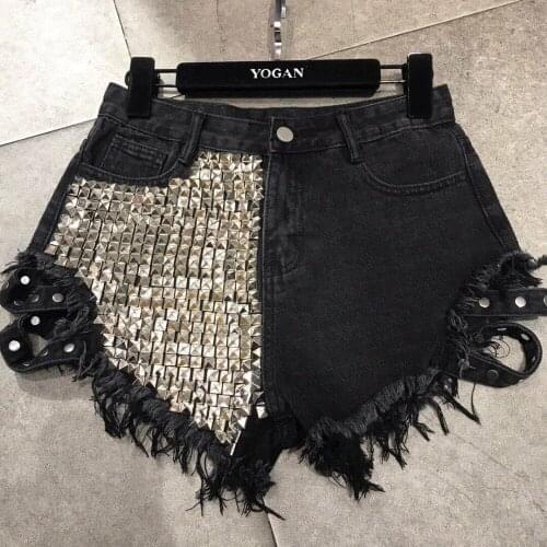 Wholesale tassel stitching rivet beading wide leg denim shorts female high waist badage punk street style hot shorts wq1622