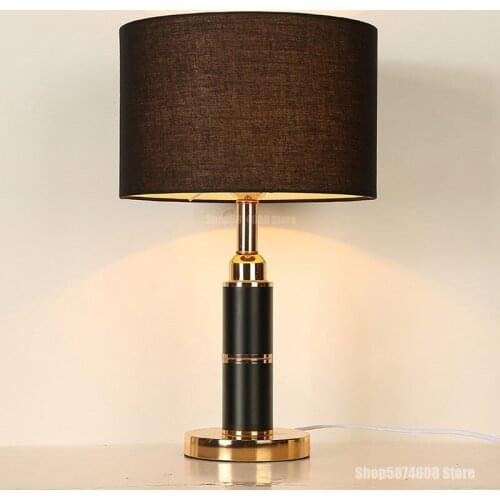 Nordic Luxury Fabric Metal Table Lamp Modern LED Home Deco Bedroom Lamp Study Reading Desk Lamp Living Room Decoration Lighting