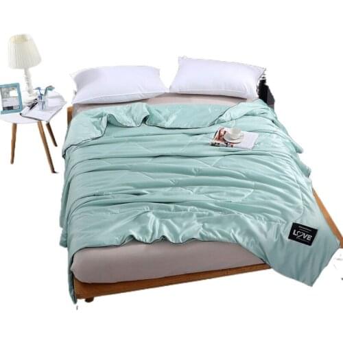 Summer Silk Quilted Air Conditioning Quilt Bed Cover Queen King Super Kings Bedspread for Kids Adult Travel Siesta Bedding
