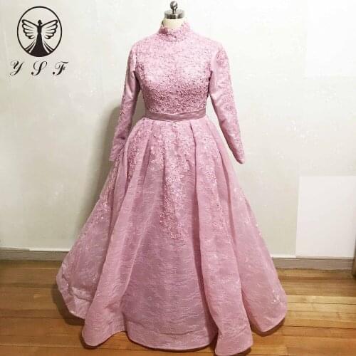 2019 Vintage Vestidos De Fiesta High Collar Appliqued Beaded Lace Pleated Long Sleeve Muslim Evening Dresses
