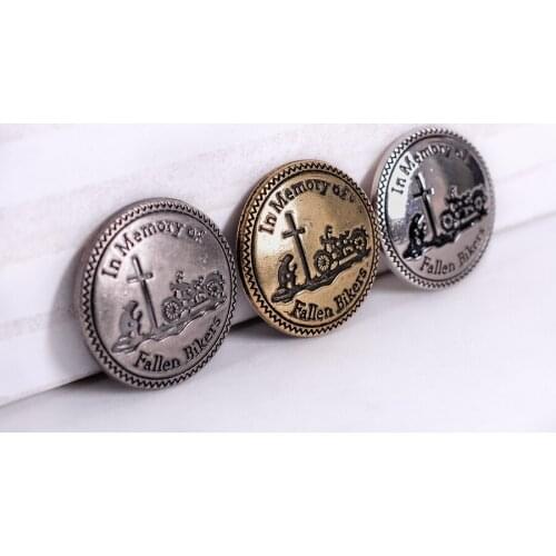 10X 30MM Retro SILVER IN MEMORY OF FALLEN BIKERS MOTORCYCLE SCREW BACK CONCHOS FOR DIY LEATHERCRAFT WALLET KEY CHAIN OPENER