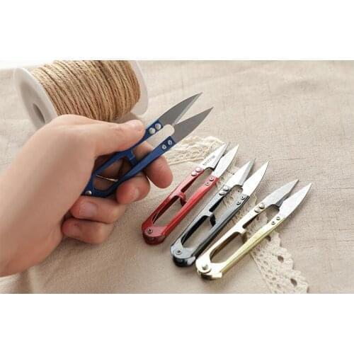 200pcs Multicolor Useful Trimming Scissors Nippers U Shape Clippers Sewing Embroidery Thrum Yarn Stainless Steel Color Random
