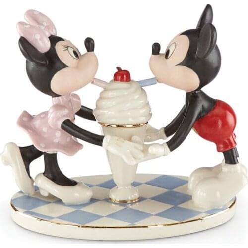 New cartoon Disney Mickey and Minnie in love eating ice cream ceramic decoration gifts for male and female friends AG2164